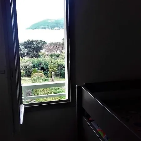 Vue Piscines Parking Les Coraux Agay Apartment Saint-Raphael (Var)